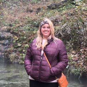 Meet your Posher, Alissa